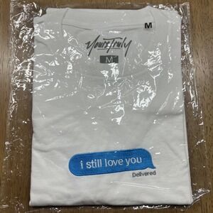 YOURS TRULY I still love you‎ White T-Shirt size Medium Embroidered New